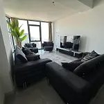 Luxury 46 Floor Penthouse 41