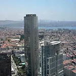 Luxury 46 Floor Penthouse 41 *