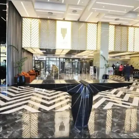 Luxury 46 Floor Penthouse 41