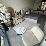 Luxury 46 Floor Penthouse 41 Apartment